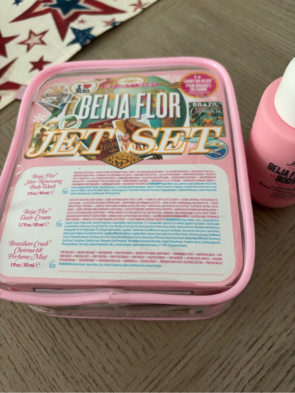 Sol de Janeiro Beija Flor Elasti-Cream in White Jar with Pink Accents - Picture 6 of 7